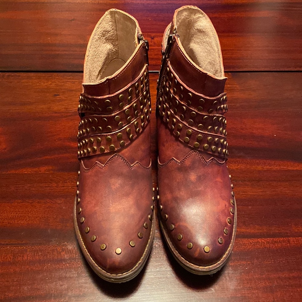 Corral Circle G Booties